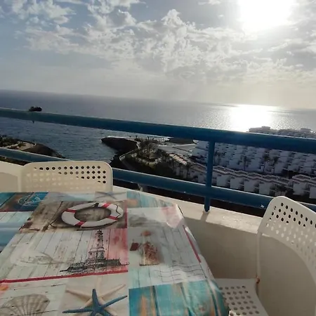 Piera's Paraiso Seaview アパート *