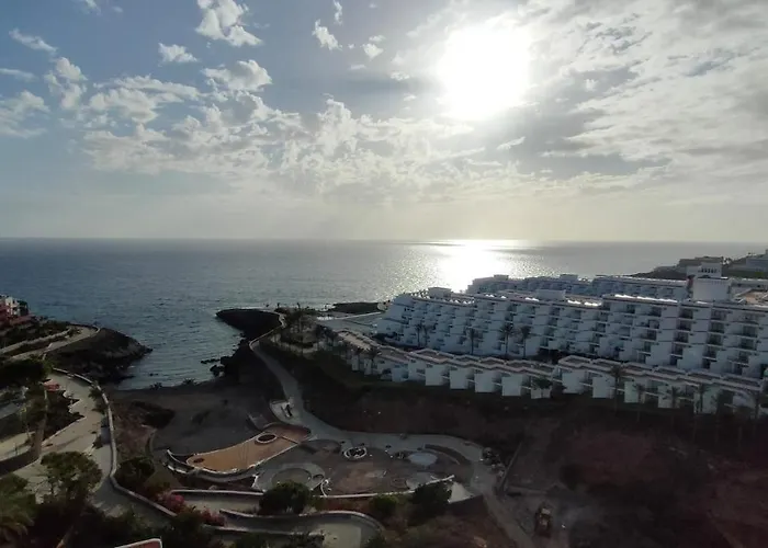 Piera's Paraiso Seaview *